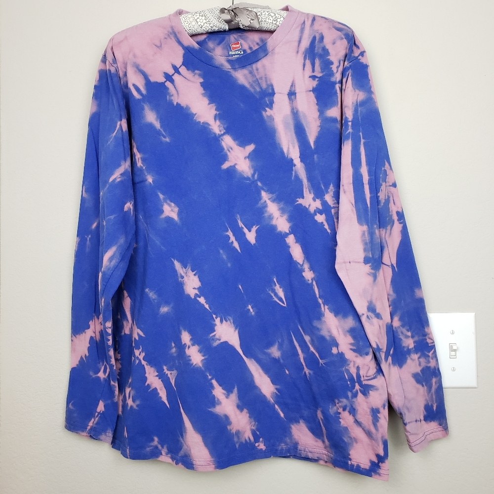 Custom hand bleached long sleeves t-shirt large